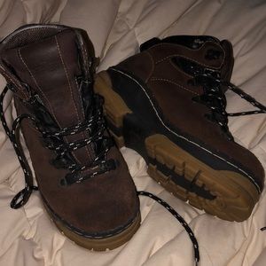 American eagle hiking boots